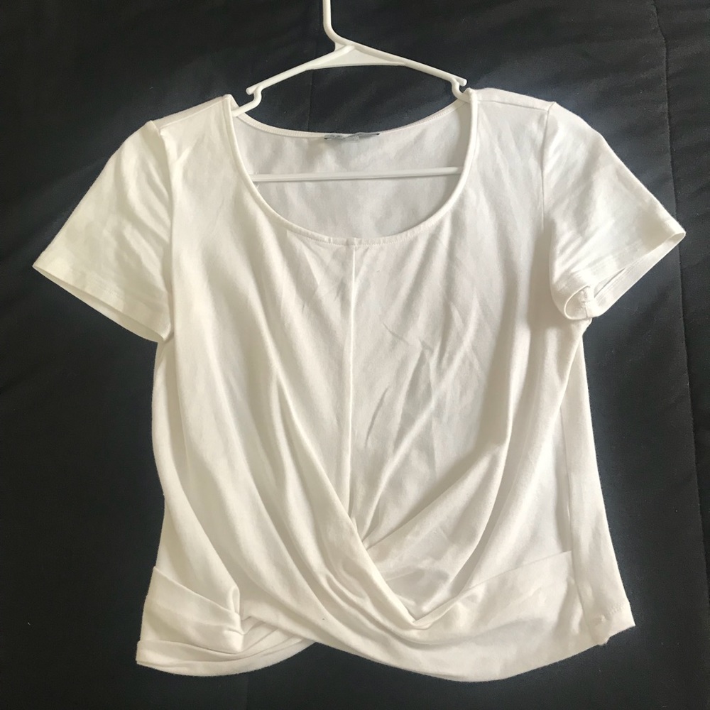 White twist-front crop top